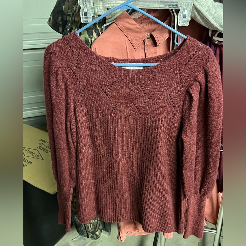 🌸3/$10) Liz Claiborne Burgundy/Dark Red Soft Acrylic Sweater Petite Small